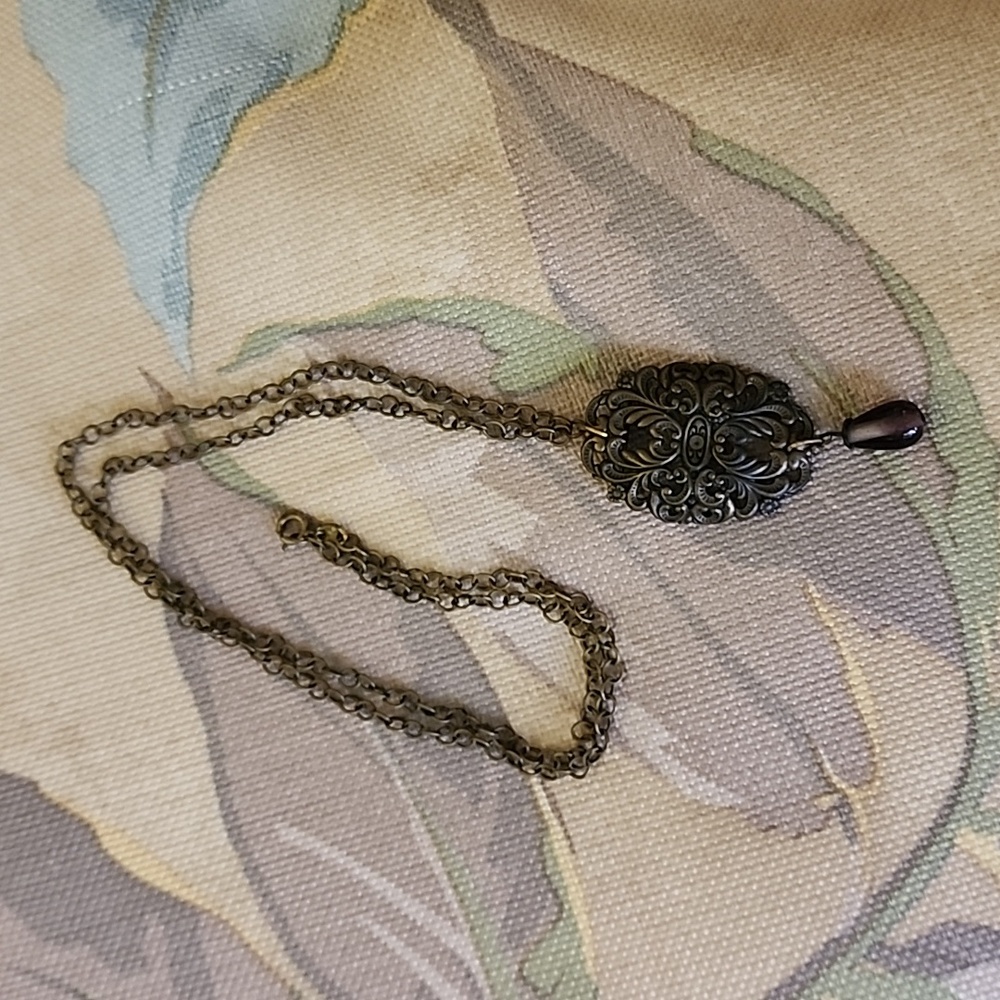 Metal and Stone Necklace